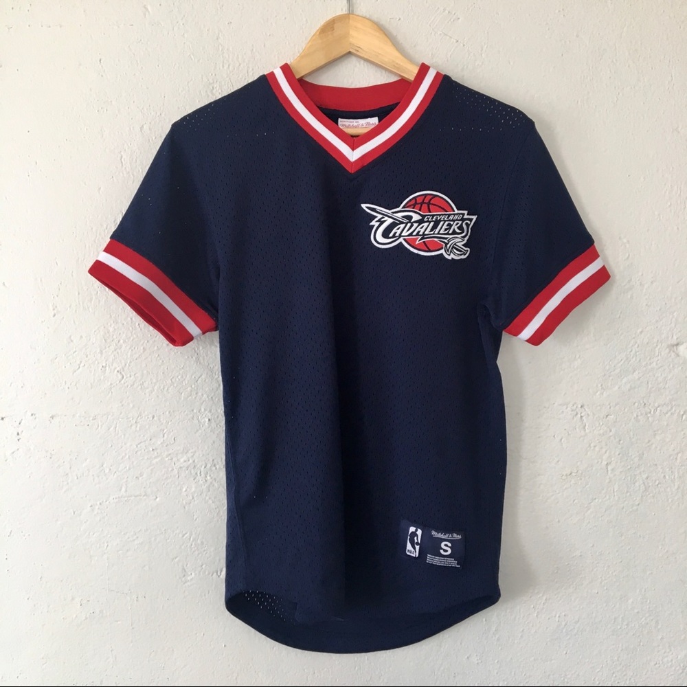 Mitchell & Ness Cleveland Cavaliers V-Neck Jersey